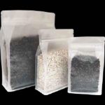 (FBM UP-RANGE) Frosted square bottom / flat pouch + zipper - Medium Matte 140 x 200 + 60 BG